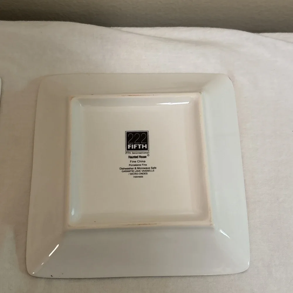 222 Fifth Halloween Decorative Plates 5